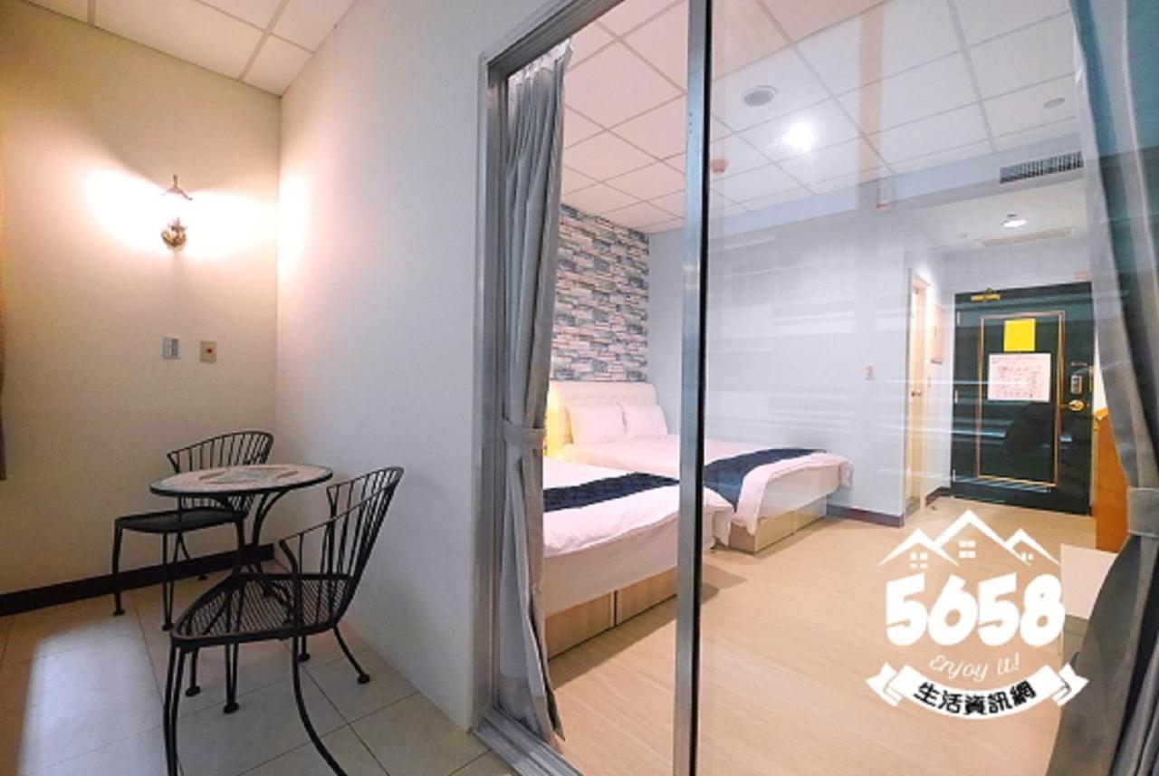 85 Eagle Hotel Kaohsiung Luaran gambar