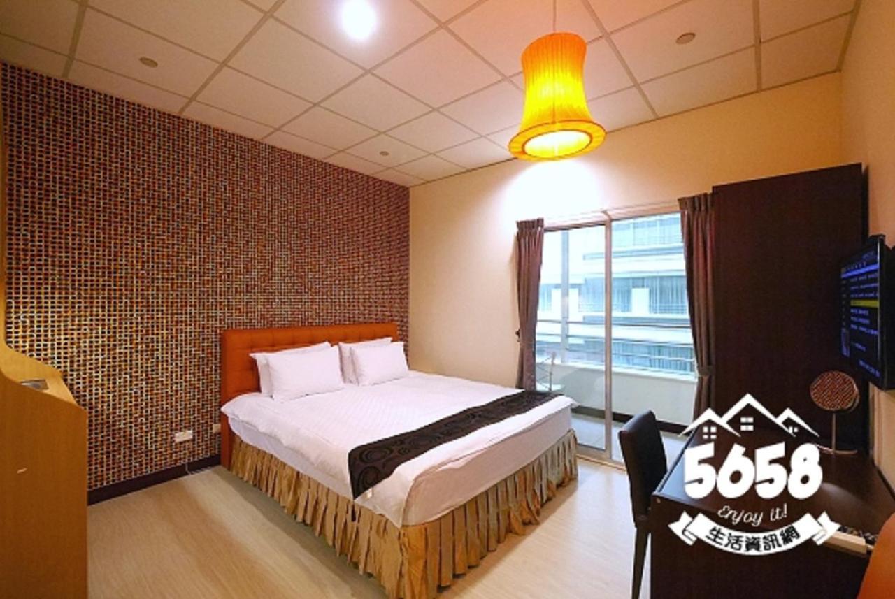 85 Eagle Hotel Kaohsiung Luaran gambar