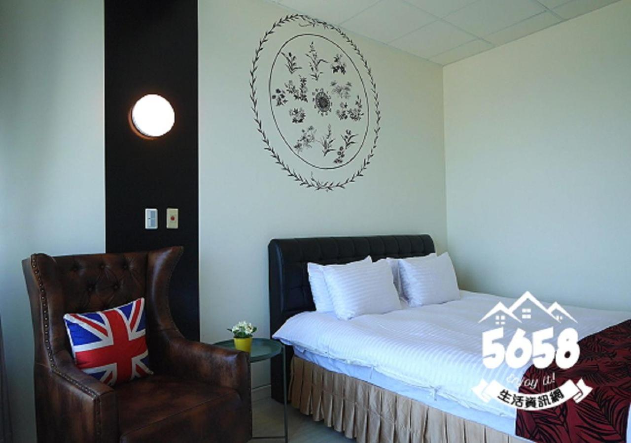 85 Eagle Hotel Kaohsiung Luaran gambar