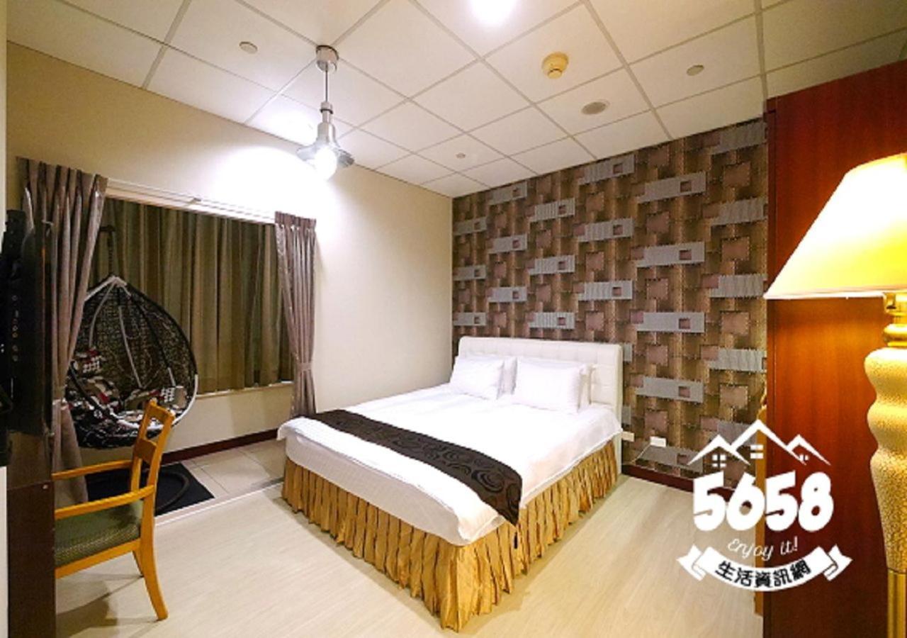 85 Eagle Hotel Kaohsiung Luaran gambar